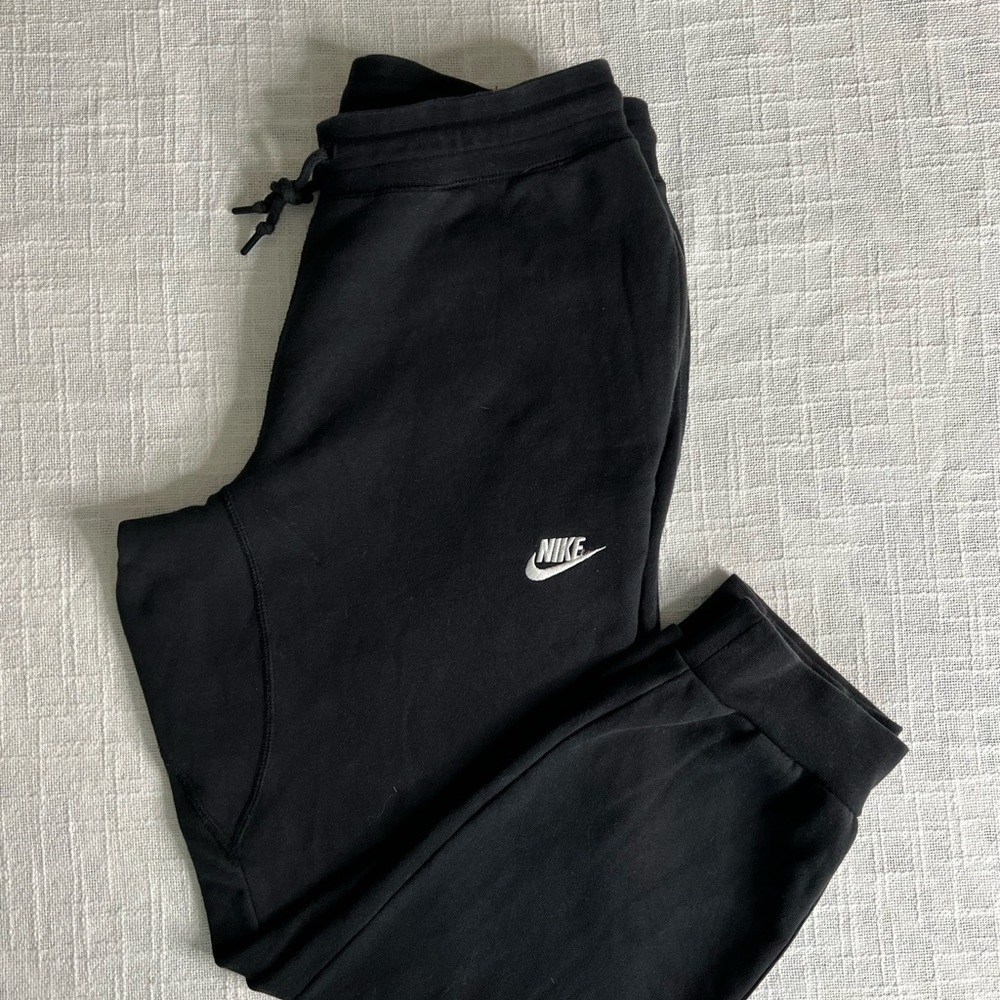 Nike joggers